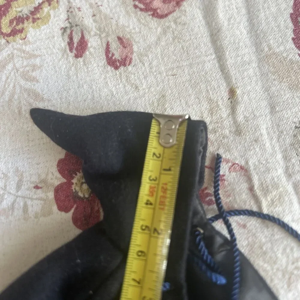 5 Inch Navy Blue Satin Liner Pointed Good Doll Cape For 6-10 In Dolls?